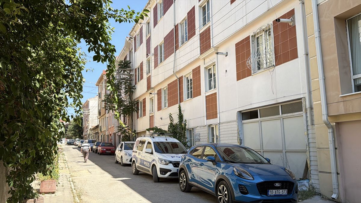 Tepebaşı'nda Yalnız Yaşayan Kişi Evinde Ölü Bulundu