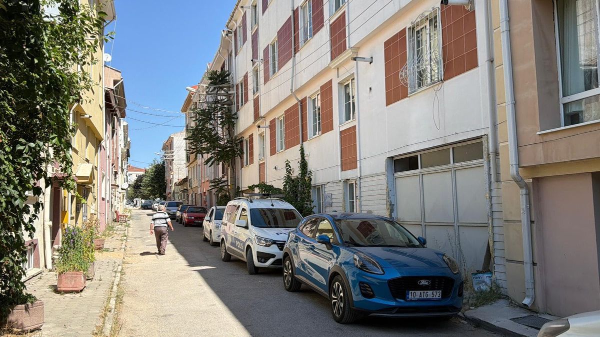 Evinde cansız bedeni bulundu