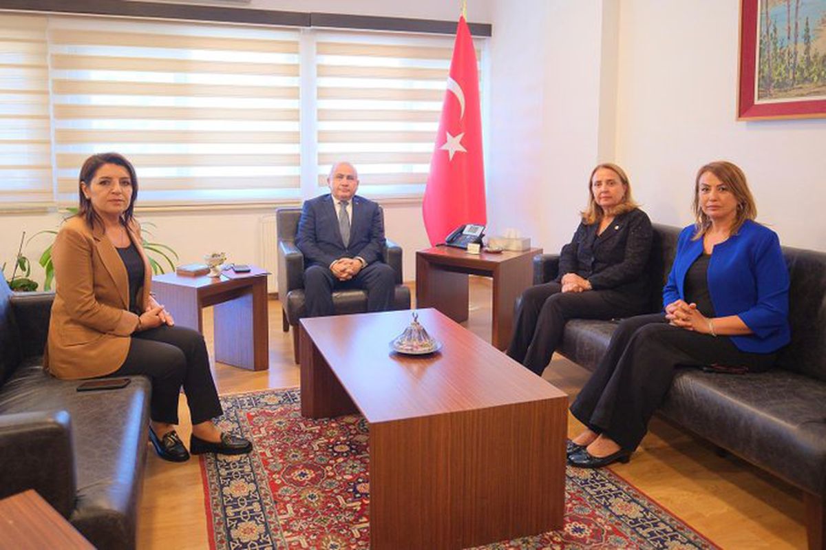CHP Heyeti KKTC'de Feribot Kazasını Yerinde İnceledi
