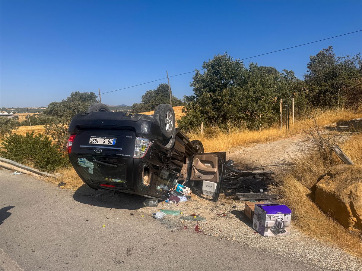 GÜNCELLEME - Banaz'da takla atan otomobilin sürücüsü hayatını kaybetti