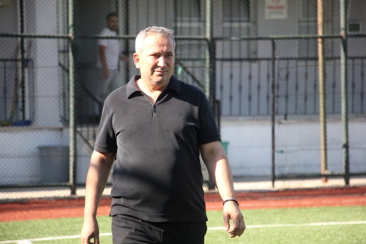 Denizli İdman Yurdu kurucusundan transfer eleştirisi: 'İki kişinin eline kalmış'