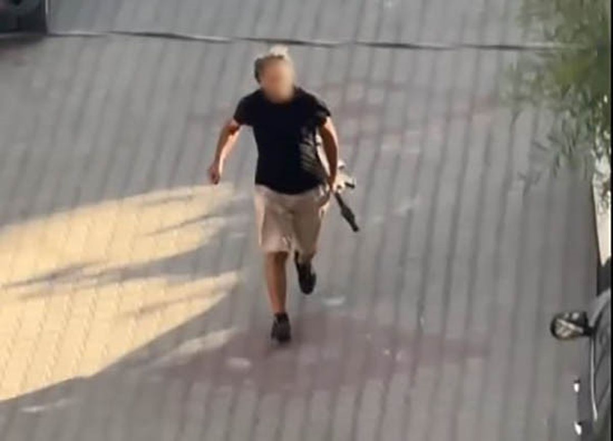 Buca'da Pompalı Tüfekli Tehdit Anları Kamerada
