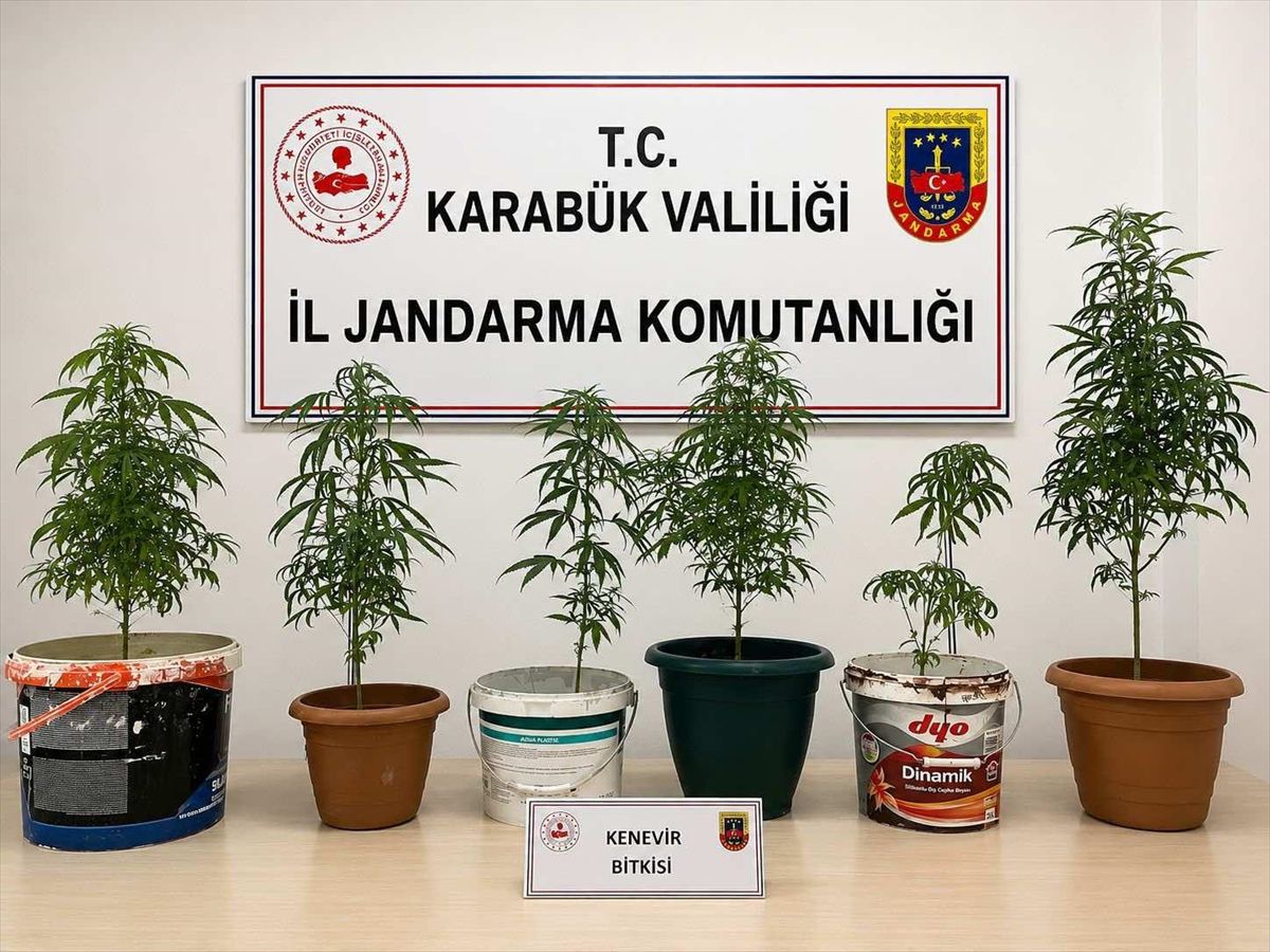 Karabük'te Uyuşturucu Operasyonu: 5 Gözaltı