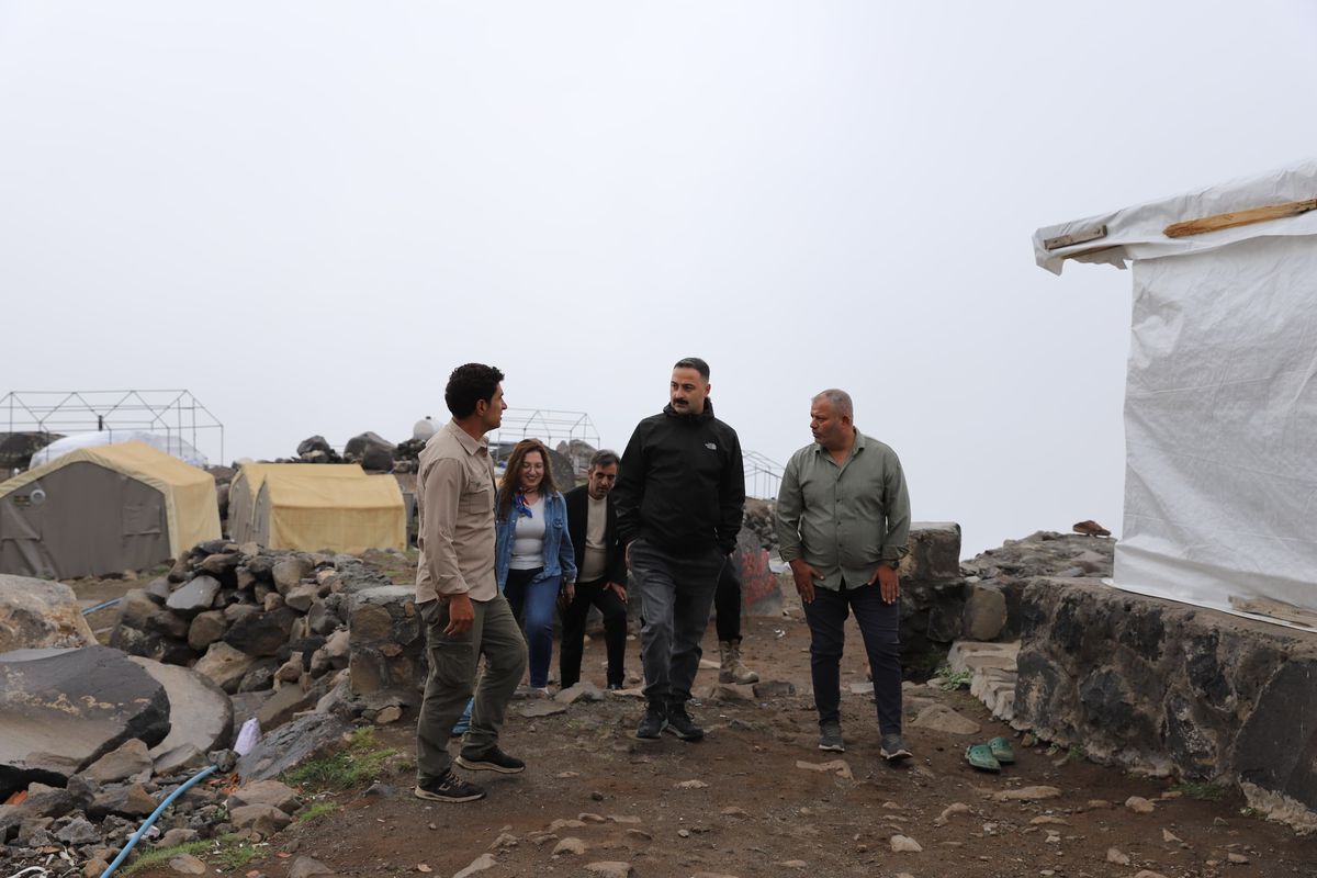 Kaymakam Ayvat Ağrı Dağı'nda ve Ovada İncelemelerde Bulundu