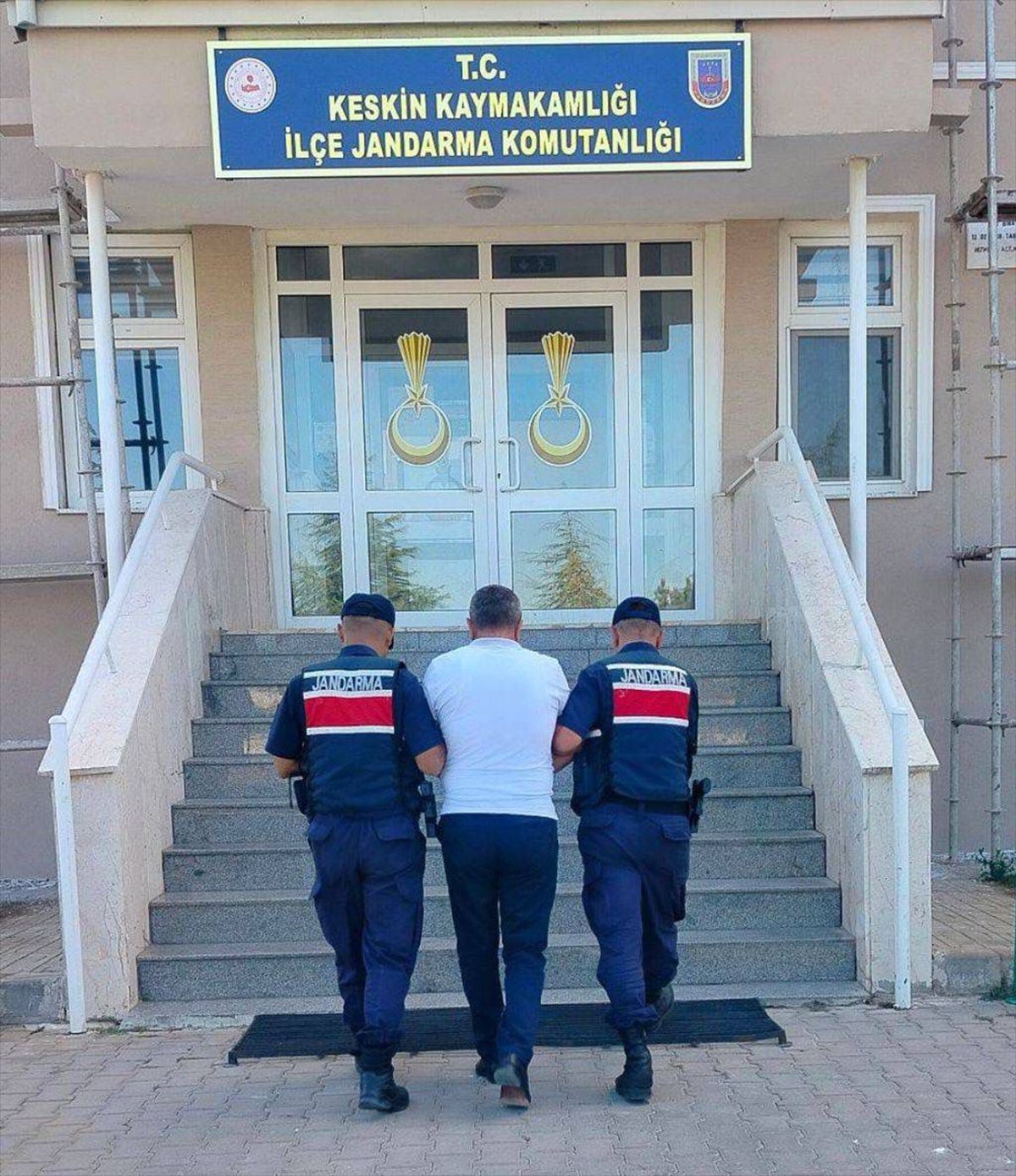 Kırıkkale'de iki firari hükümlü yakalandı