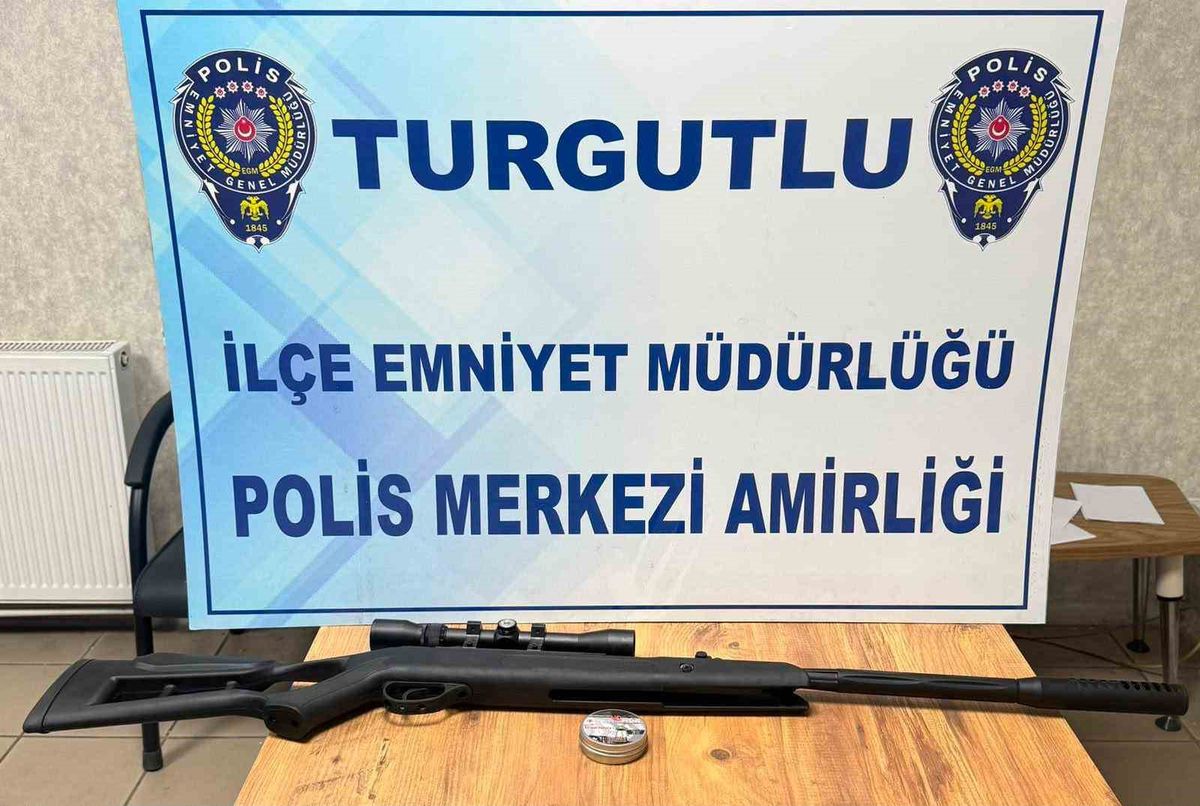 Manisa'da son bir ayda 2 bin 196 kişi yakalandı, 913'ü tutuklandı