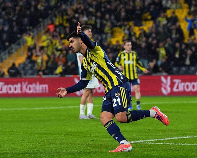 marco asensio ameliyat olacagi yonundeki habe 20204822 o