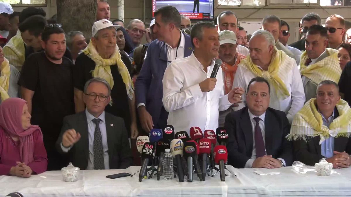 Özgür Özel'den Manisa'da Üzüm Üreticisine Çiftçi Borçları Sözü: 'Faizleri Sileceğiz, Ana Parayı Üç Yıla Böleceğiz'