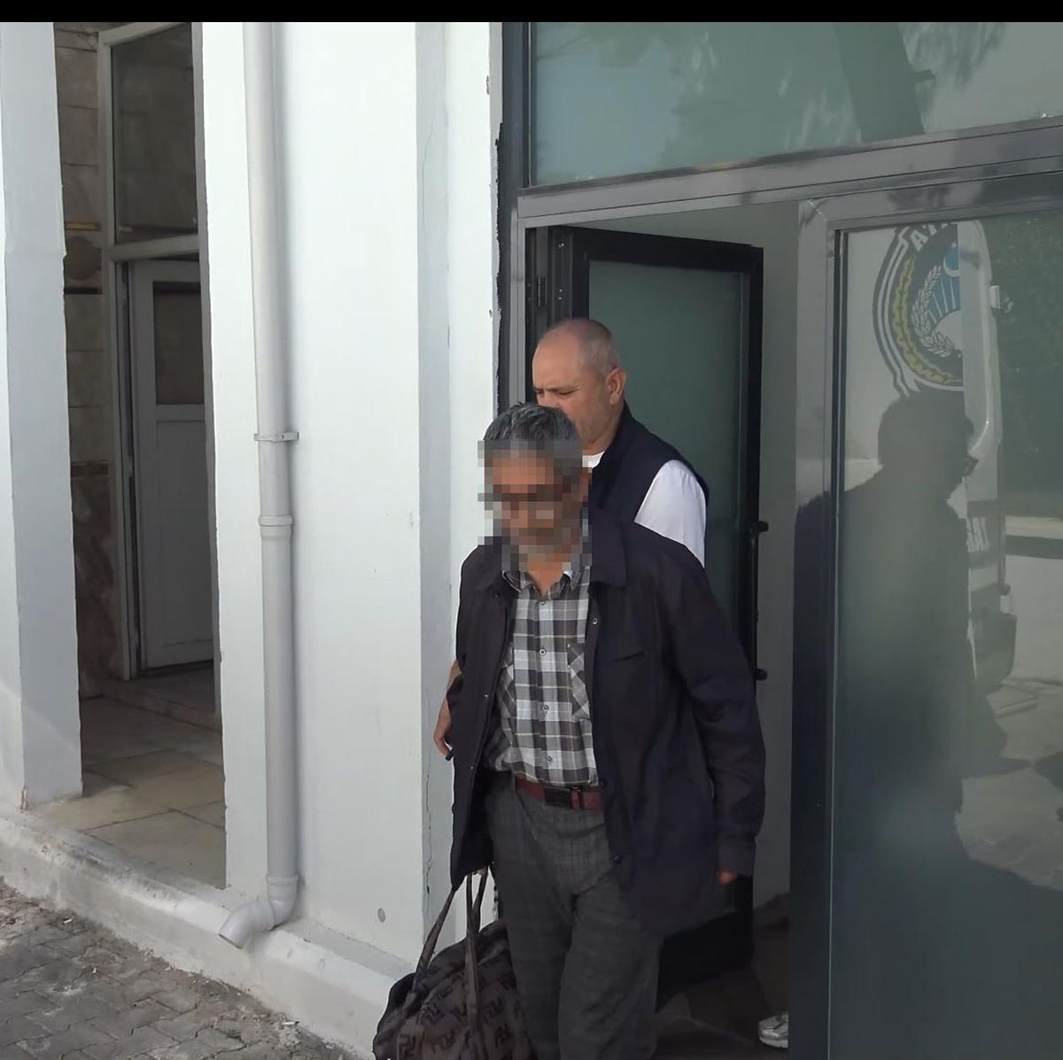 İranlı dilenciden 60 bin TL çıktı