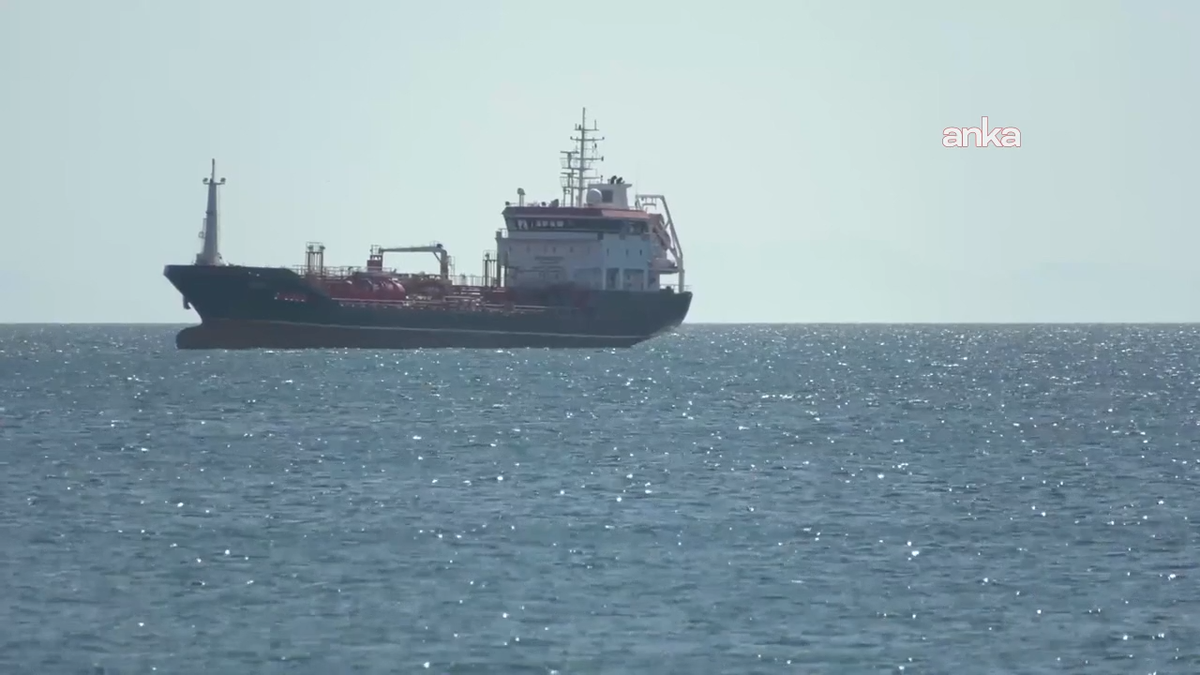 Silivri'deki gemi kazasında iki kaptan tutuklandı