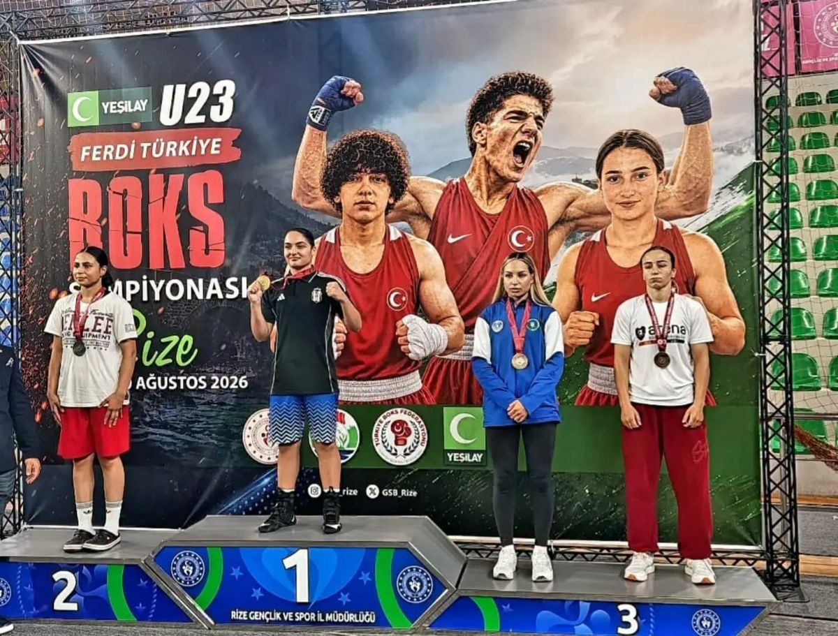 Sivaslı Boksör Rabia Karadaş'tan Bronz Madalya