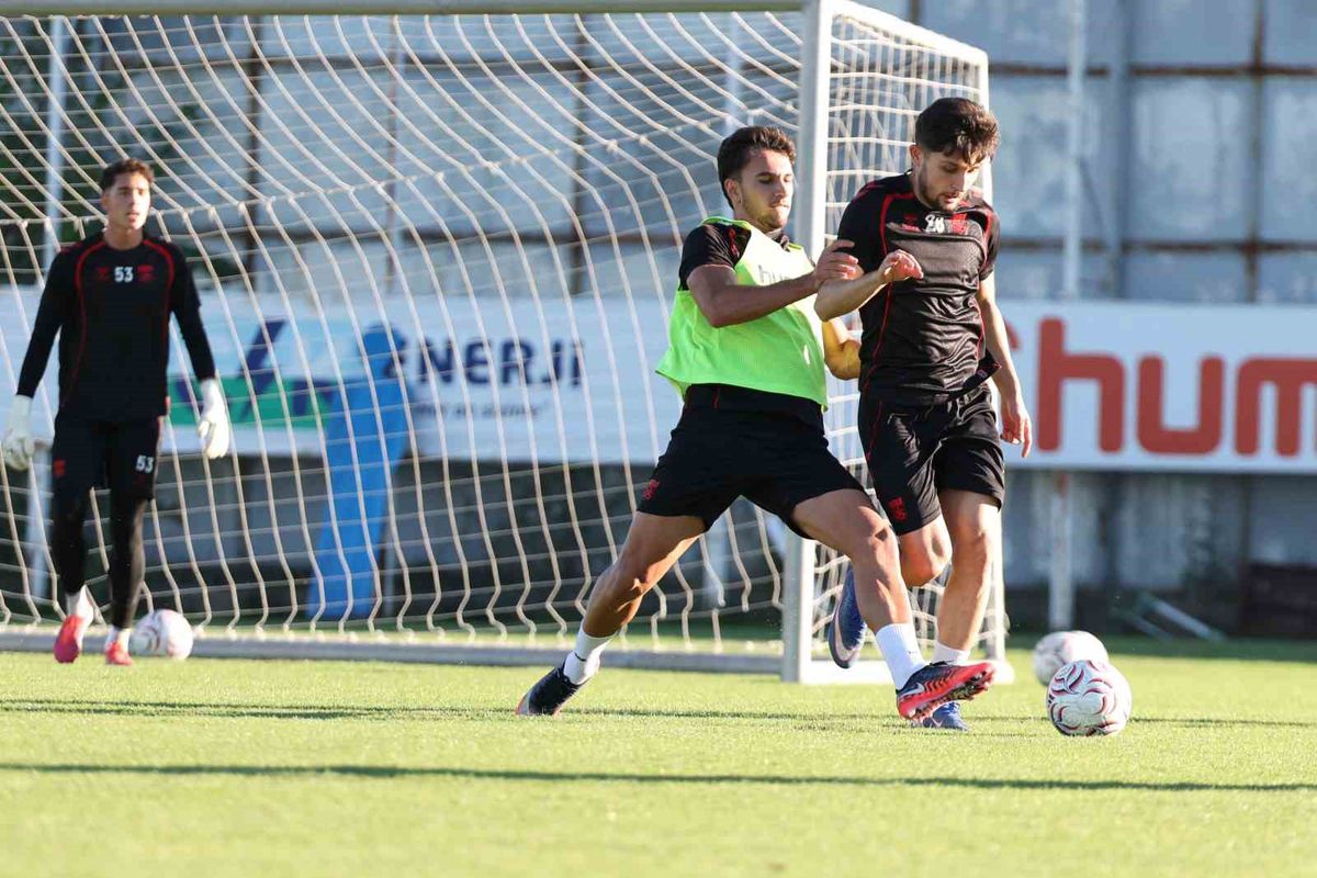 Sivasspor, Antalyaspor Maçı Hazırlıklarına Başladı
