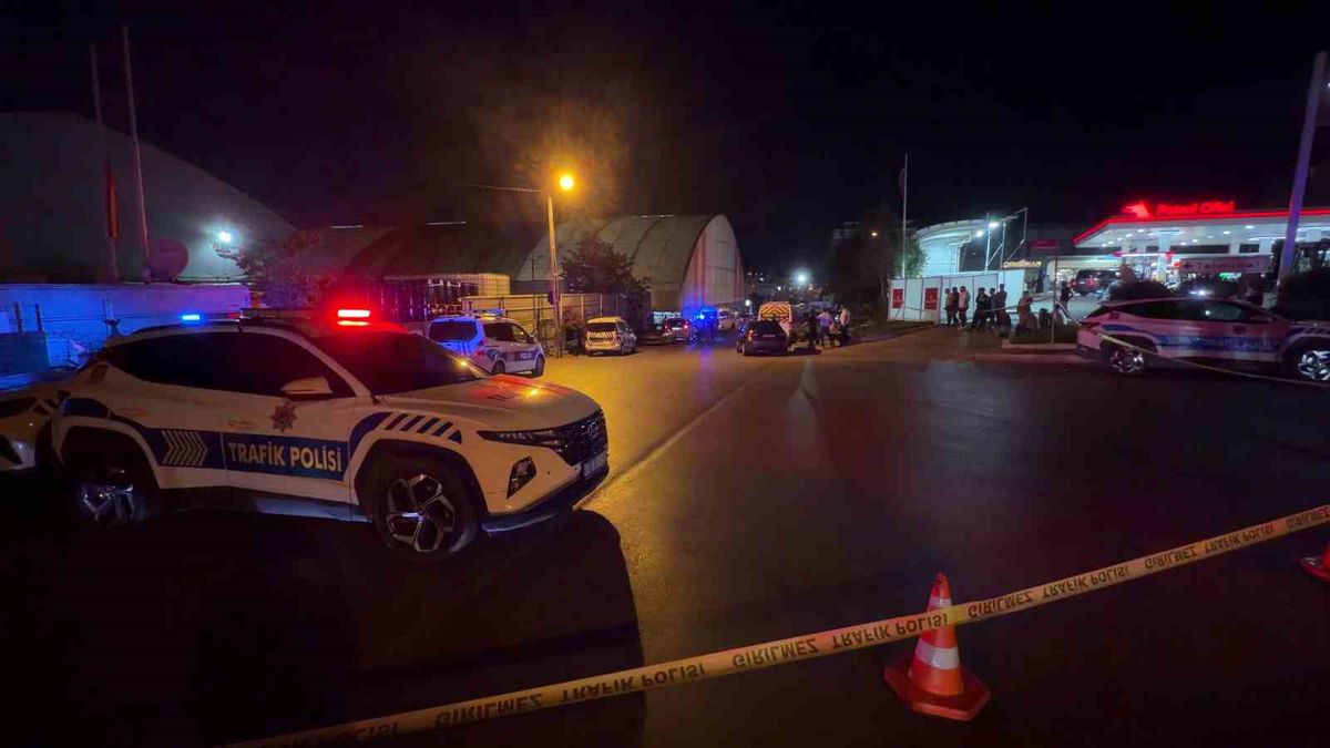 Sultanbeyli'de DEAŞ operasyonu: Şüpheli etkisiz hale getirildi, 1 yaralı