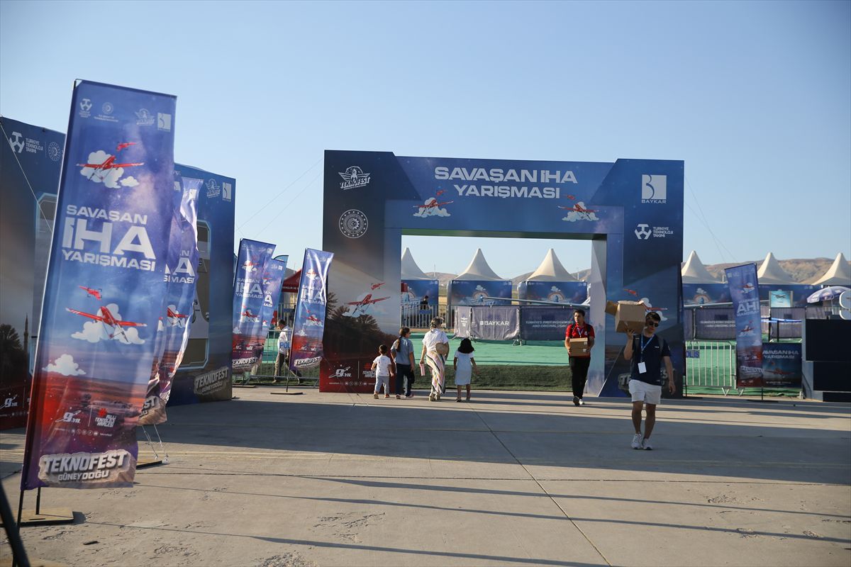 Siirt'te TEKNOFEST Savaşan İHA Yarışması Sona Erdi