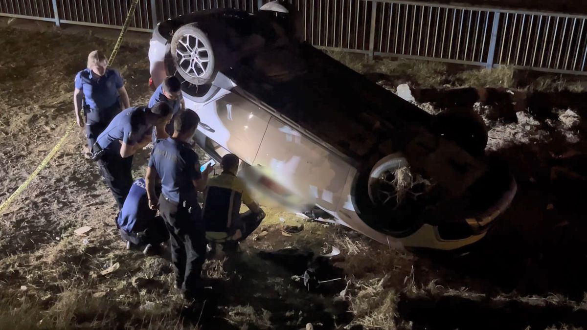 Ümraniye'de şarampole devrilen otomobilin sürücüsü hayatını kaybetti