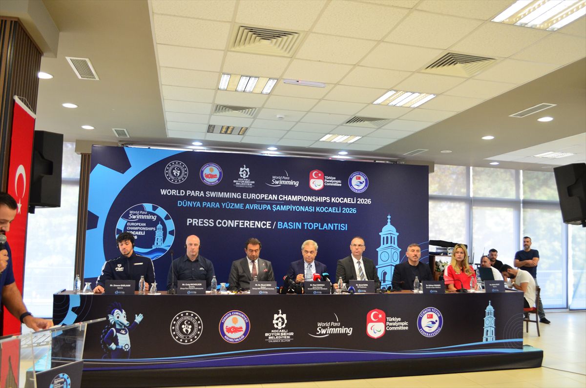 Gebze'de Para Yüzme Avrupa Şampiyonası Heyecanı