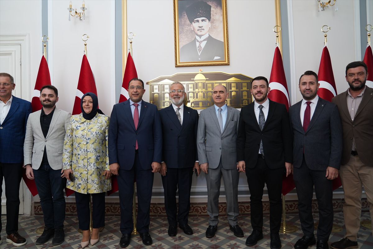 Manisa'da 4 Yeni Okul ve Sağlık Yatırımları