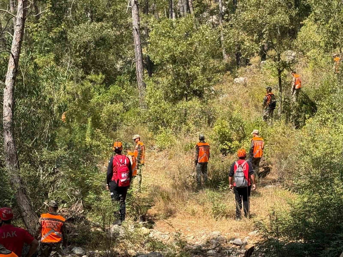 Alanya'da kayıp şahıs için geniş çaplı arama