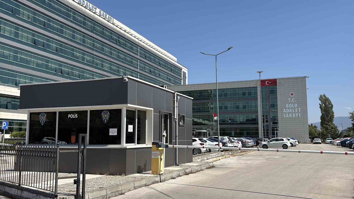 Bolu Belediyesindeki hayali mesai soruşturmasında 7 şüpheli tutuklandı, 16 kişi serbest