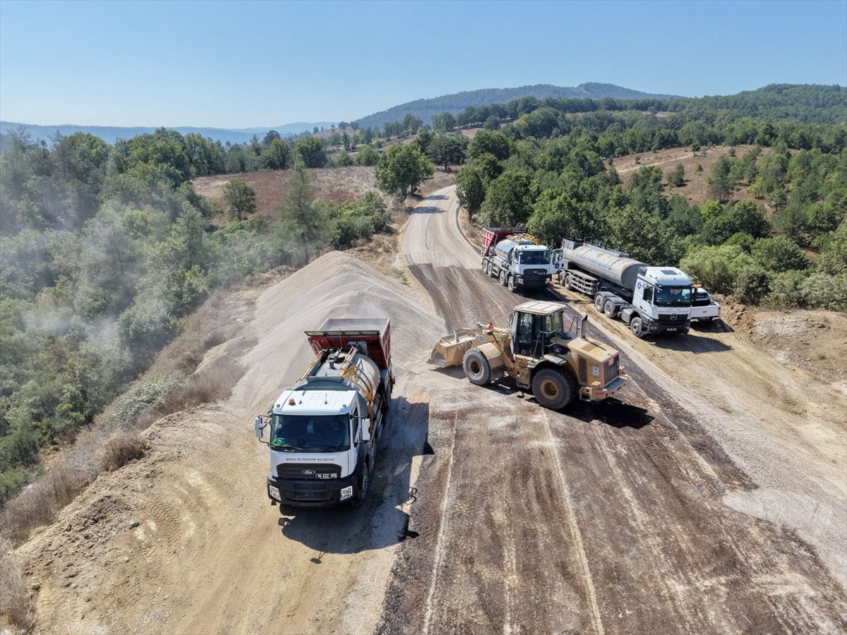 Bursa'da 32,5 km Yol Yenileme Çalışması