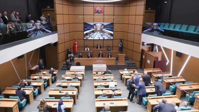 chp ve yeni partiden uskudarda 20208523 7393 1 m