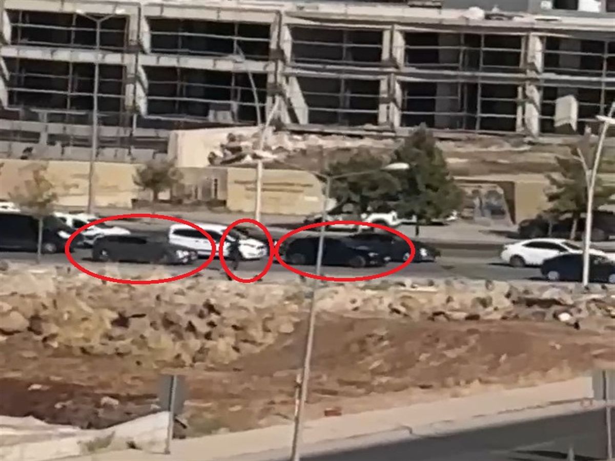 Diyarbakır'da Kırmızı Işıkta Cipe Silahlı Saldırı: 1 Tutuklama