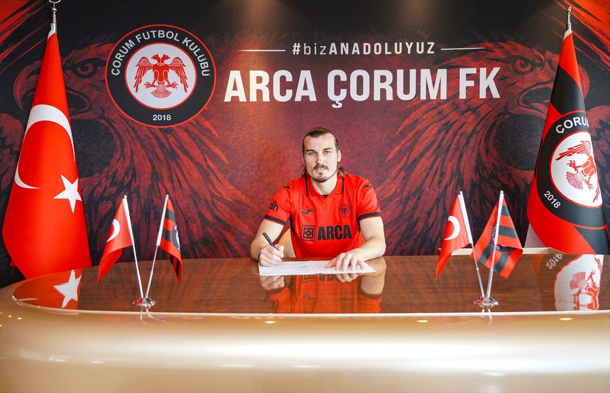 Çağlar Söyüncü Arca Çorum FK'da