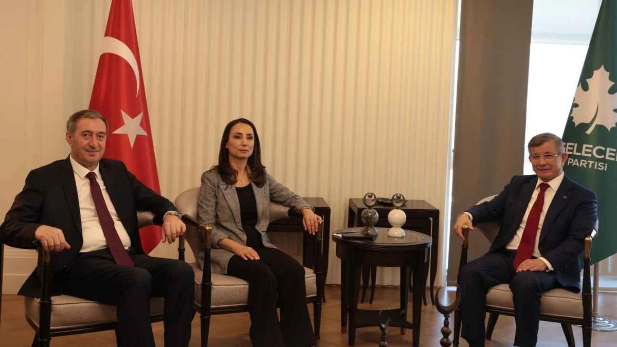 DEM Parti'den Davutoğlu'na destek: 'Soruşturma doğru değil'