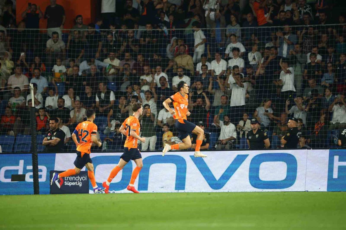 Shomurodov'un gol serisi sürüyor