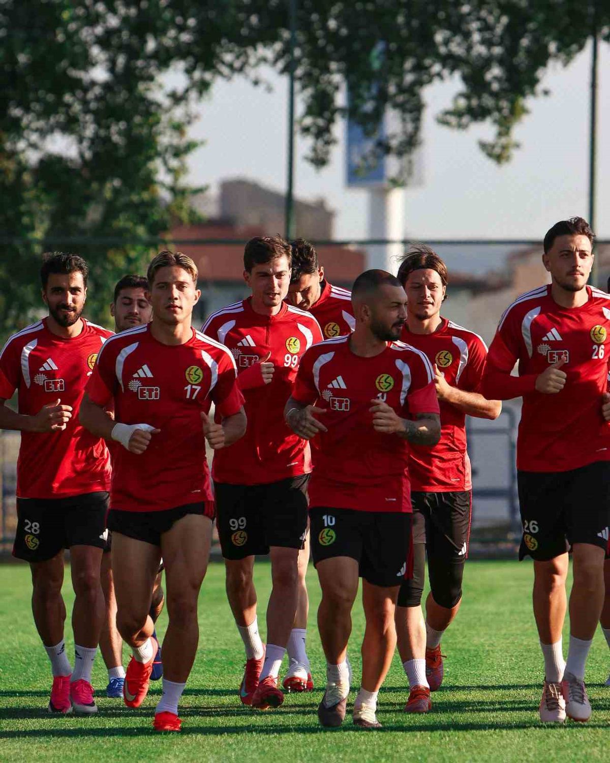 Eskişehirspor, sezonun ilk maçına hazırlanıyor