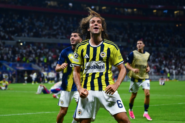 fenerbahcede gozler uefada ist 82036252 7883 1 m