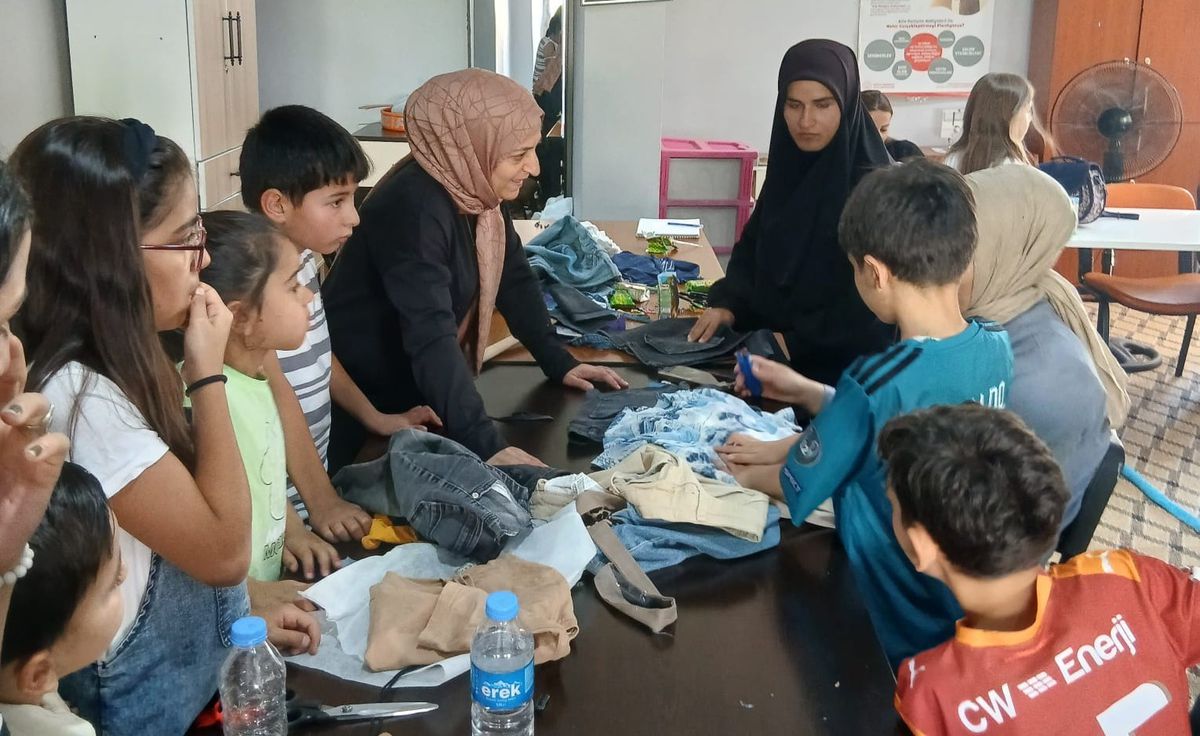Hakkari'de Çocuklardan Geri Dönüşüm ve Çevre Farkındalığı Etkinliği