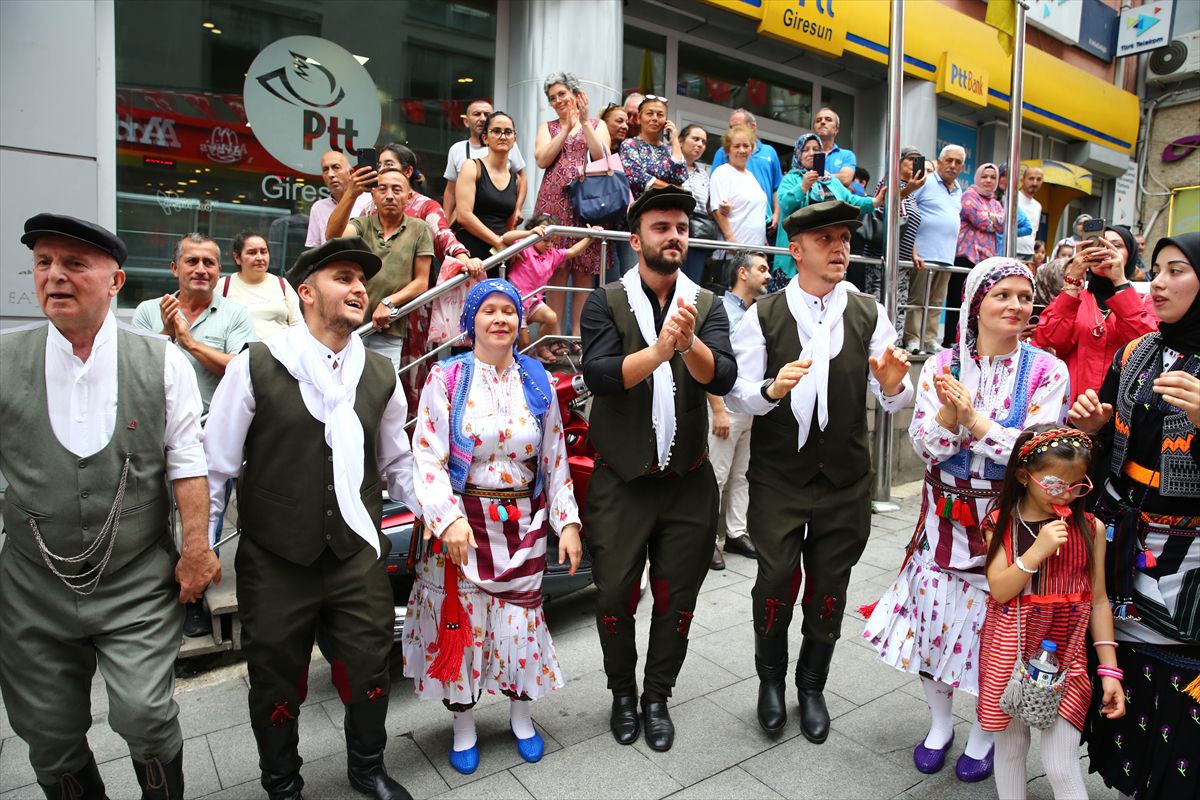 Kuşköy'de Islık Dili Festivali Tanıtım Yürüyüşü