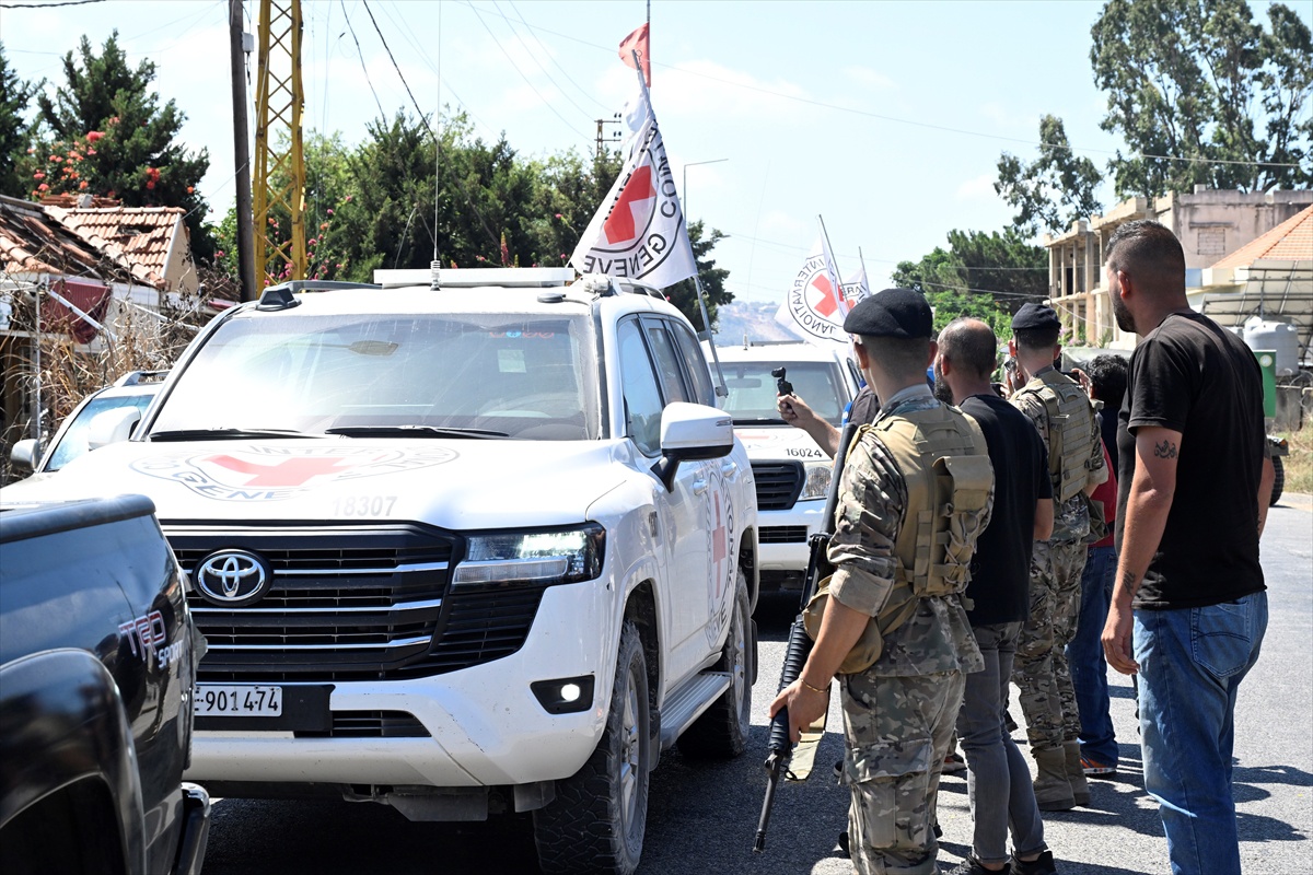 İsrail, Lübnan'da alıkoyduğu 4 kişiyi serbest bıraktı