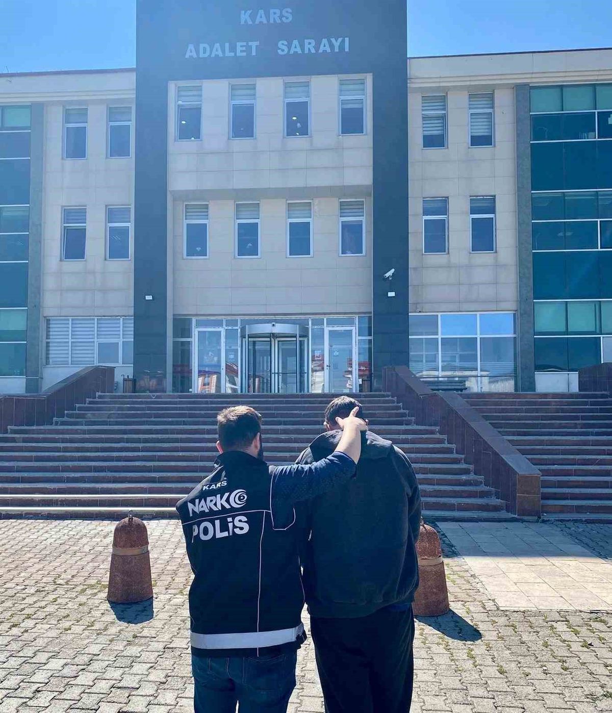 Kars'ta Bonzai Hammaddesi Operasyonu: 1 Gözaltı