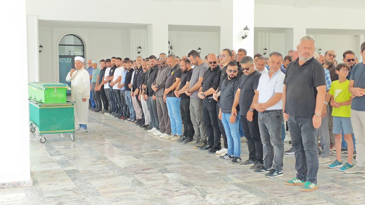 Eskişehir'de 3 Yaşındaki Elif Mavi Avli Kazada Hayatını Kaybetti
