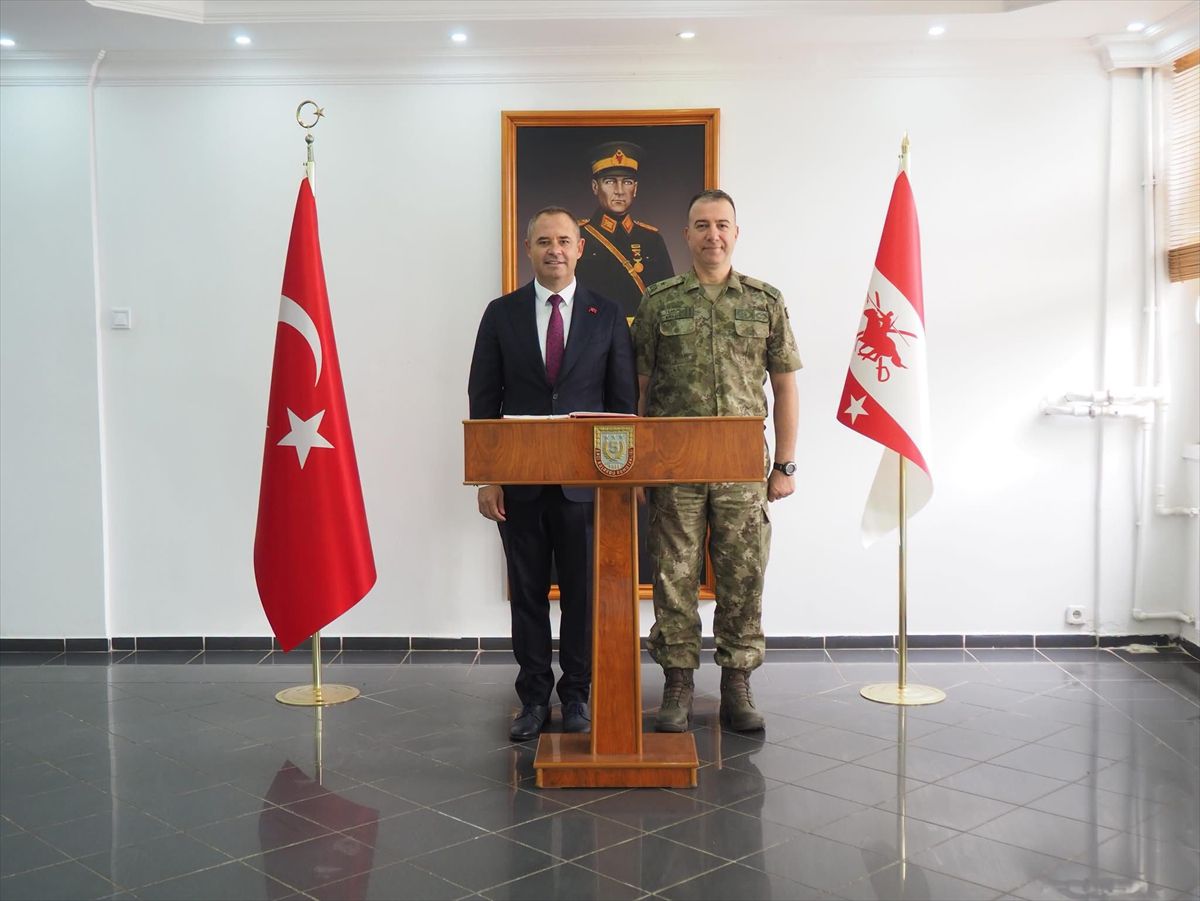 Başkan Bulut'tan Tuğgeneral Temur'a hayırlı olsun ziyareti