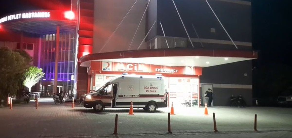 Karapınar'da Motosiklet ve Otomobil Çarpıştı: 2 Yaralı