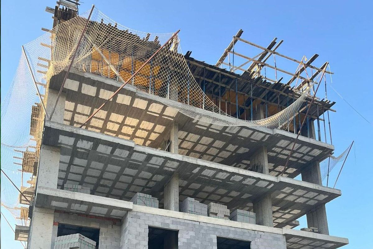 Üst üste inşaat kazaları: 1 işçi oldu, 2 işçi yaralandı