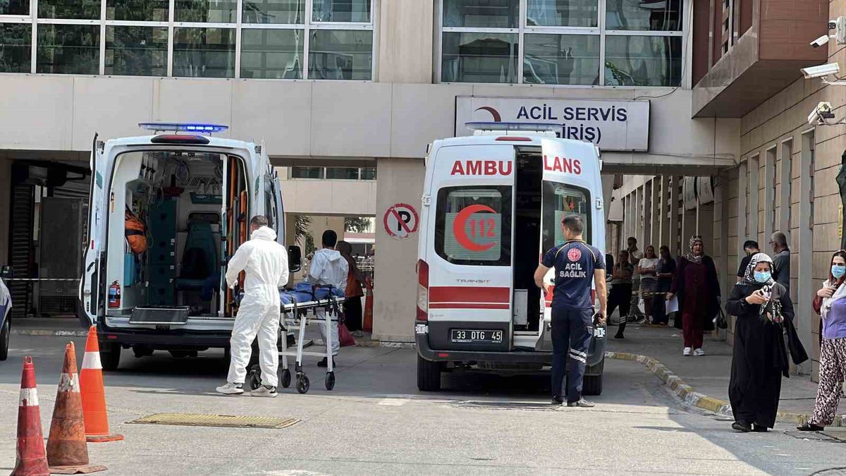 Mersin Limanı'nda kimyasal sızıntı: 35 kişi hastaneye sevk edildi