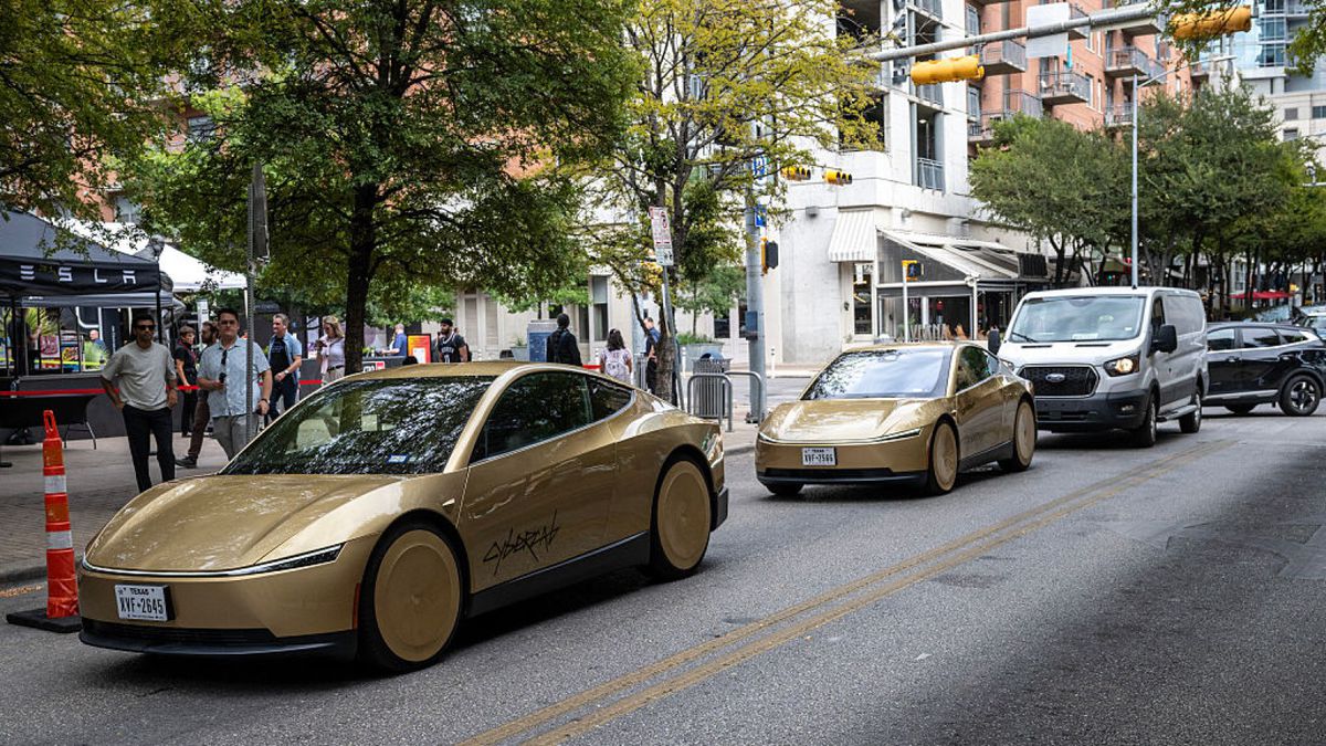 NHTSA, Tesla'nın Cybercab'ini Soruşturmaya Aldı: Direksiyonsuz Araçların Güvenliği Masada