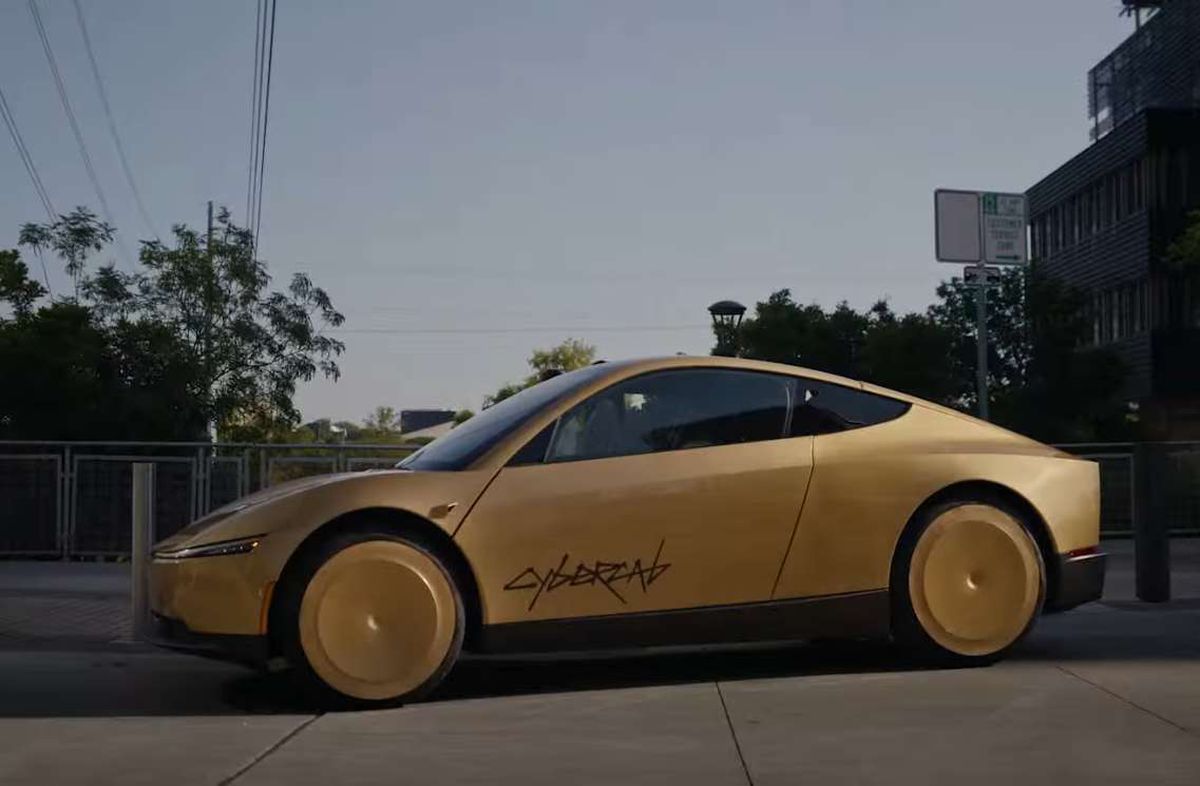 NHTSA, Tesla'nın Cybercab Robotaksi Uygulamasını İncelemeye Aldı