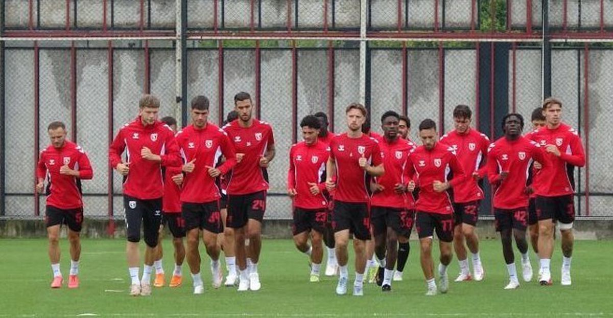 Samsunspor'da 8 futbolcu kiralık gitti
