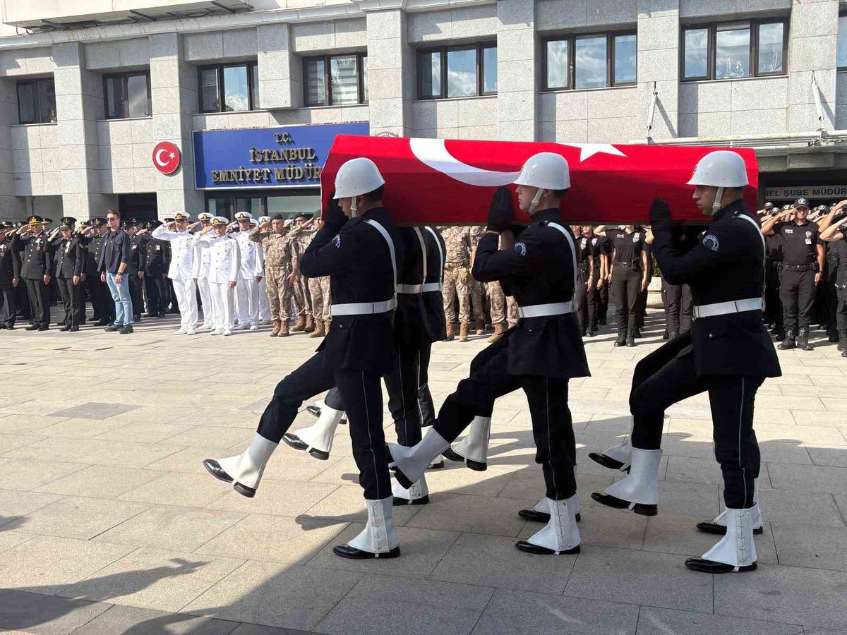 Şırnak'ta Şehit Polis Melih Kaygusuz İçin İstanbul'da Tören