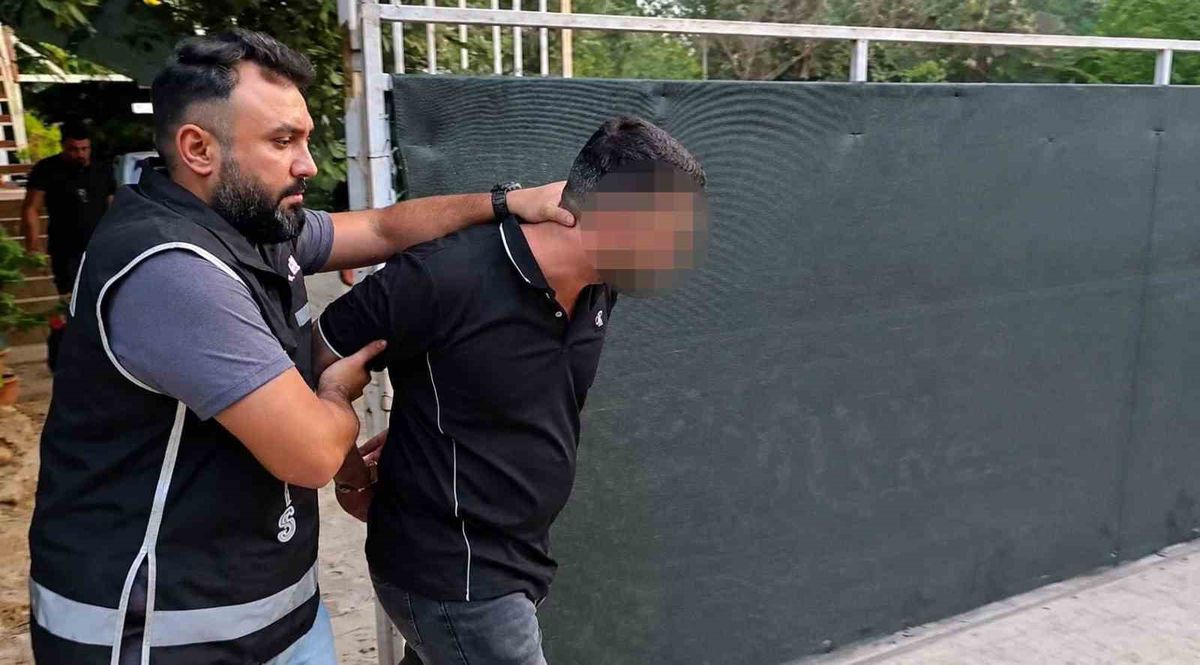 Antalya'da suç örgütü propagandasına operasyon: 10 gözaltı