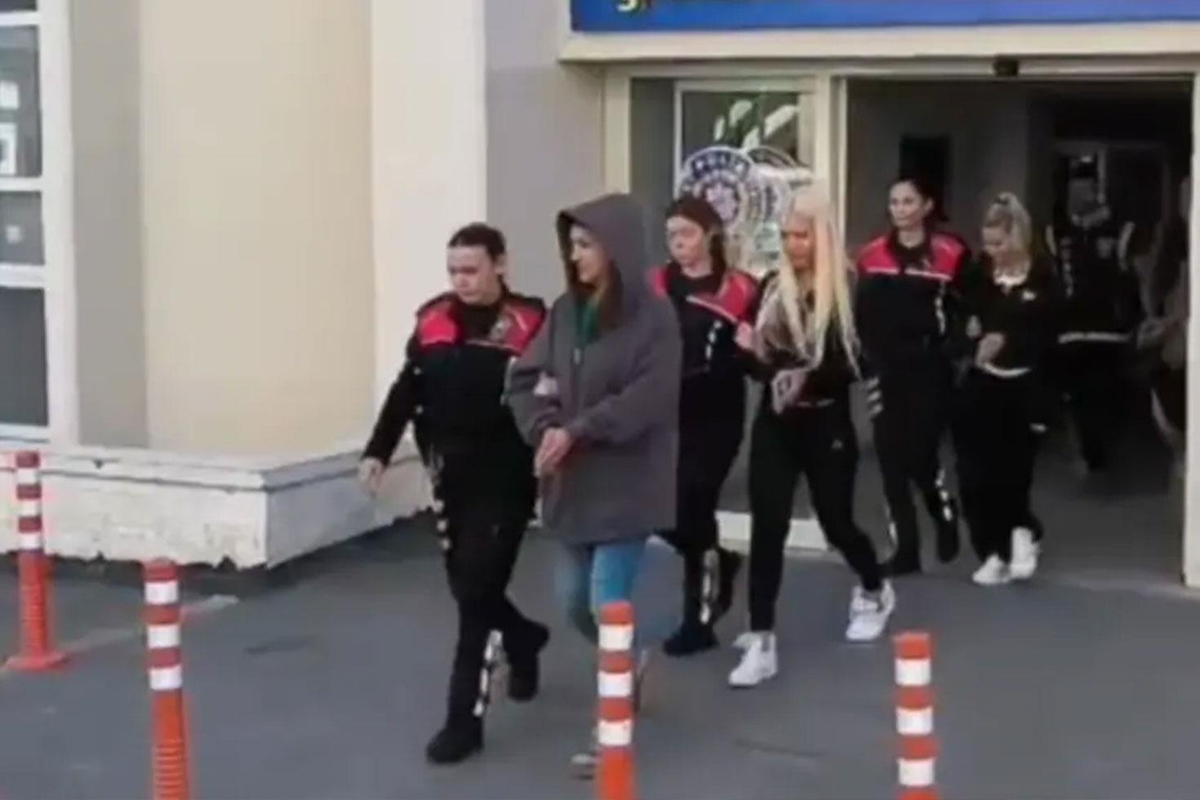 5 ilde 'müstehcenlik' operasyonu: Tuğba Ekinci’nin de aralarında bulunduğu 5 şüpheli gözaltına alındı