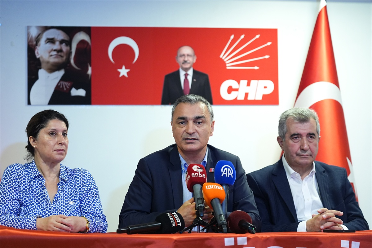 CHP'den Üsküdar'da seçim boykotu