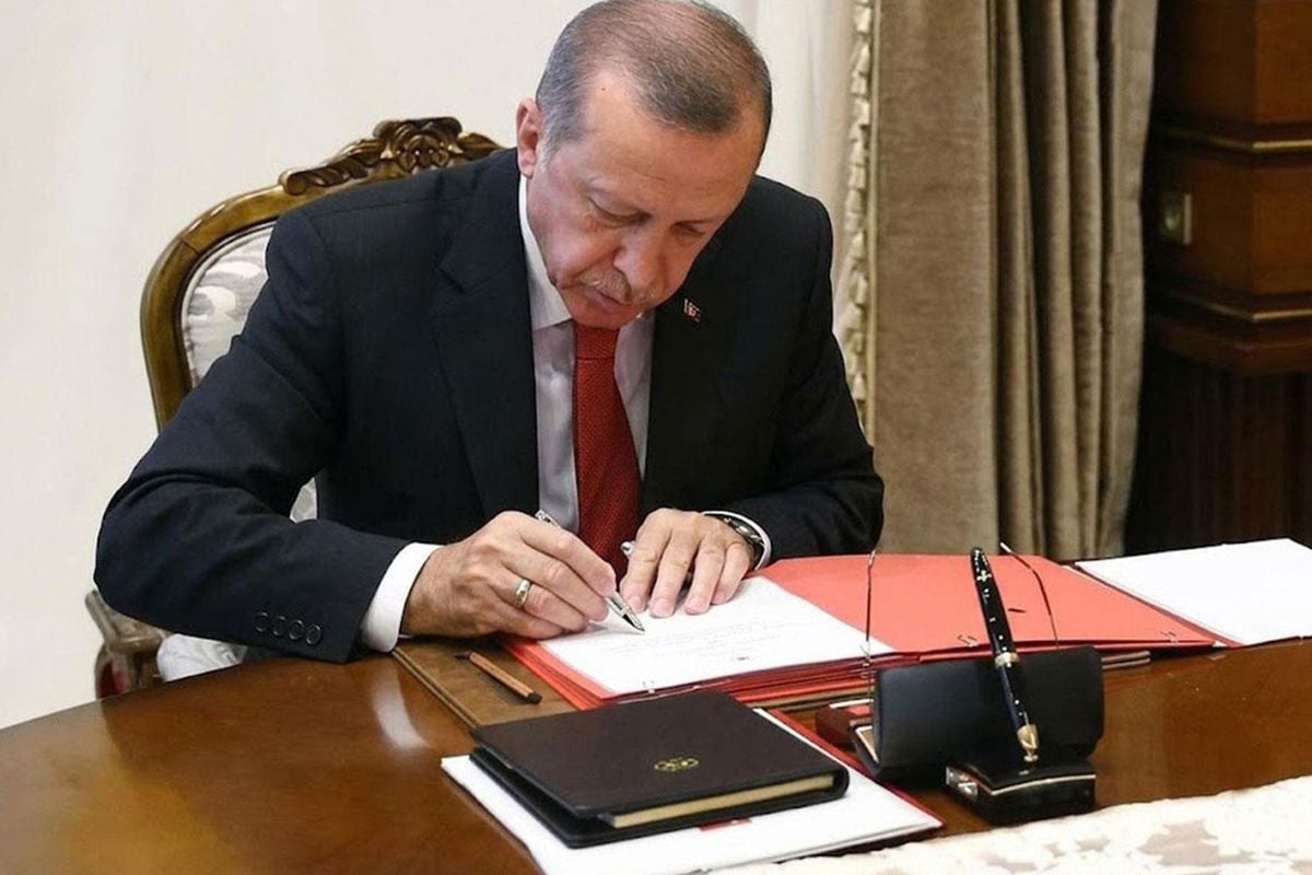 Cumhurbaşkanı Erdoğan'dan 4 bakanlıkta atama ve görevden alma kararları