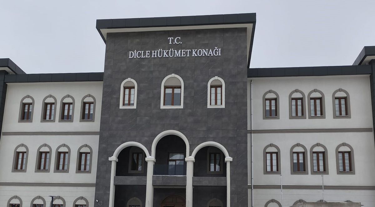 Dicle'de 8 Ayda Büyük Uyuşturucu Operasyonu: 9 Kilo Esrar Ele Geçirildi
