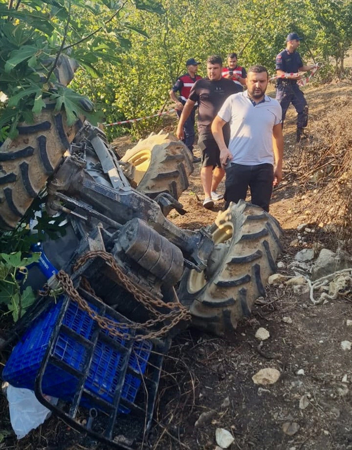 Düzce'de Traktör Devrildi: Sürücü Hayatını Kaybetti